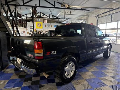 Silver 2004 GMC Sierra 1500 SLT Crew Cab