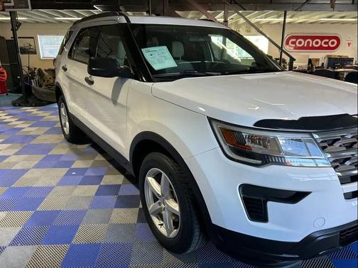 2018 Ford Explorer Base