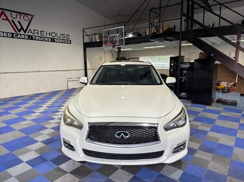 2017 INFINITI Q50 3.0t Signature Edition