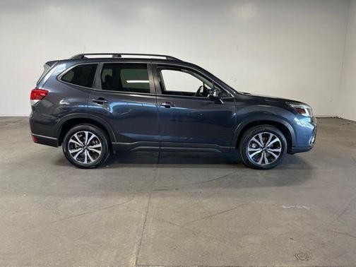 Dark Gray Metallic 2019 Subaru Forester Limited