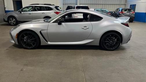 2024 Toyota GR86 Premium