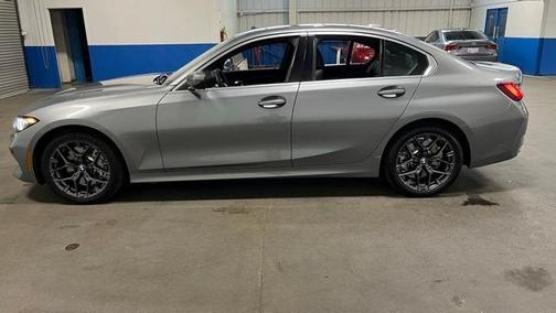 2025 BMW 330 i
