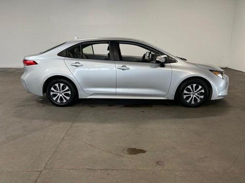 Silver 2022 Toyota Corolla Hybrid LE