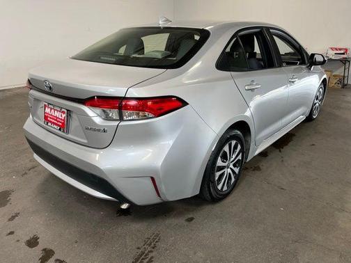 Silver 2022 Toyota Corolla Hybrid LE