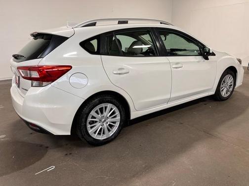 2018 Subaru Impreza 2.0i Premium