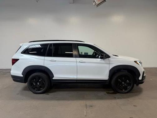 2022 Honda Pilot TrailSport