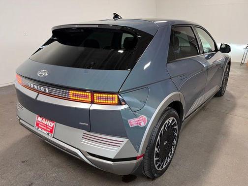 2024 Hyundai IONIQ 5 Limited