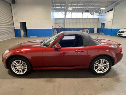 2012 Mazda MX-5 Miata Sport