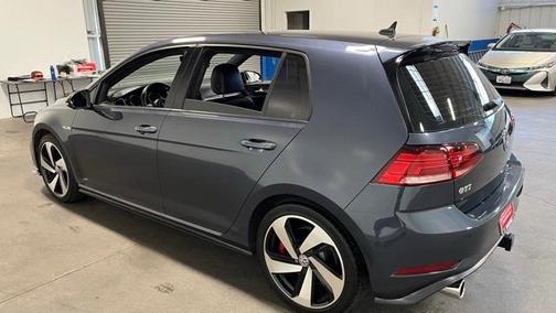 2018 Volkswagen Golf GTI 2.0T SE 4-Door