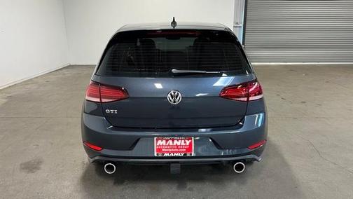 2018 Volkswagen Golf GTI 2.0T SE 4-Door