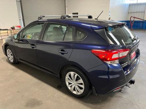 2019 Subaru Impreza 2.0i