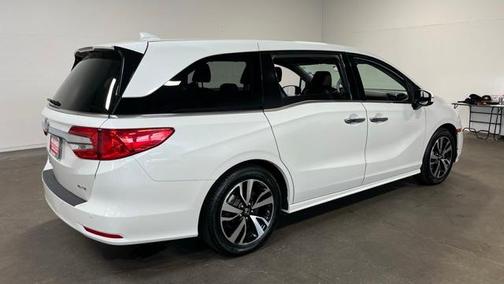 2020 Honda Odyssey Elite