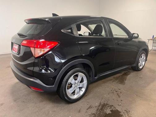 2016 Honda HR-V LX