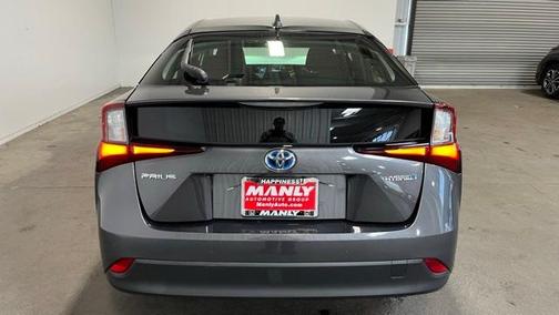 2020 Toyota Prius LE