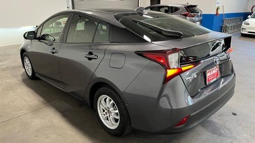 2020 Toyota Prius LE