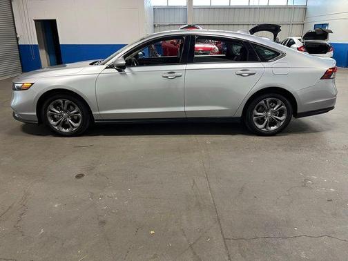 Solar Silver Metallic 2024 Honda Accord EX