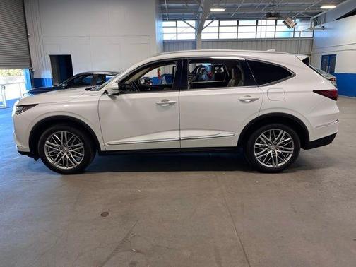 2023 Acura MDX Advance