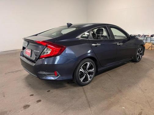 2017 Honda Civic Touring