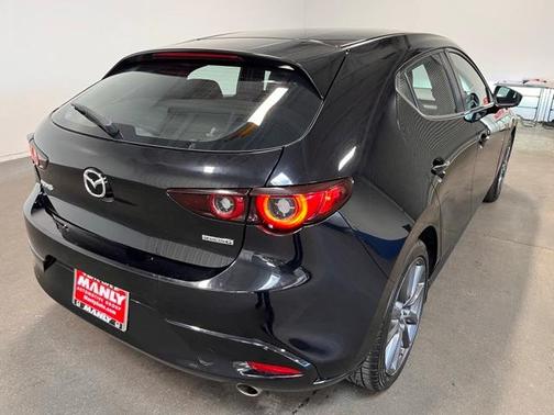 2023 Mazda Mazda3 FWD w/Preferred Package