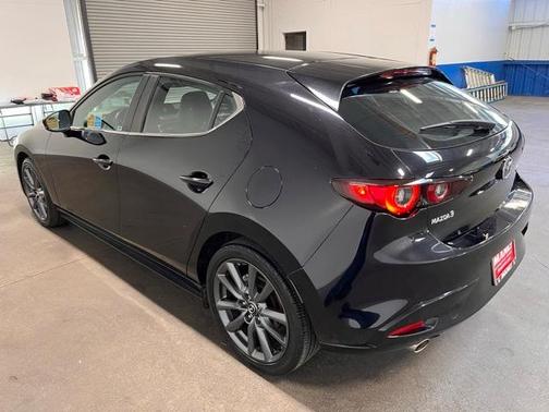 2023 Mazda Mazda3 FWD w/Preferred Package