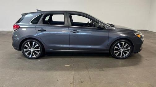 2018 Hyundai Elantra GT Base