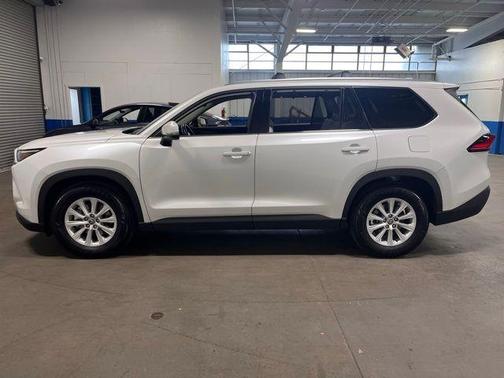 2024 Toyota Grand Highlander Hybrid XLE