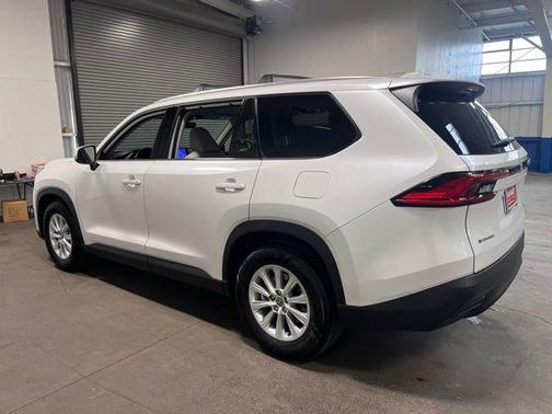 2024 Toyota Grand Highlander Hybrid XLE