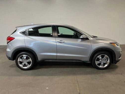 Silver 2019 Honda HR-V LX
