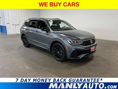 Platinum Gray Metallic 2022 Volkswagen Tiguan 2.0T SE R-Line Black