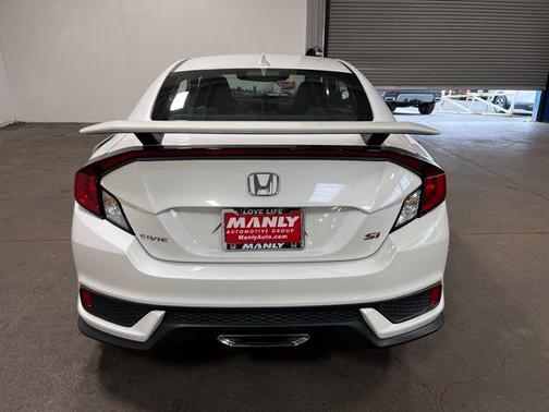White 2018 Honda Civic Si