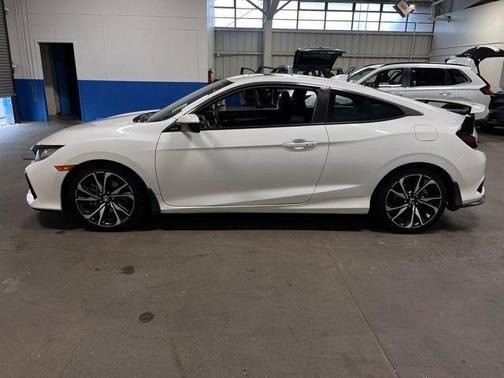White 2018 Honda Civic Si