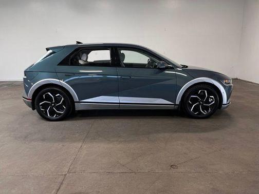 Teal 2024 Hyundai IONIQ 5 Limited
