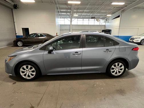 CELESTITE 2023 Toyota Corolla LE