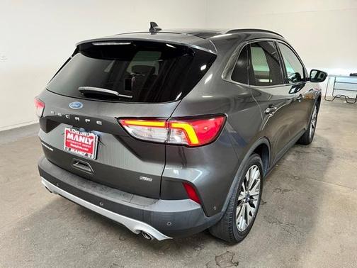 2020 Ford Escape Titanium Hybrid