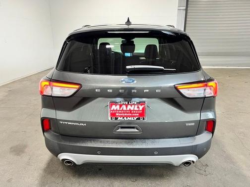 2020 Ford Escape Titanium Hybrid