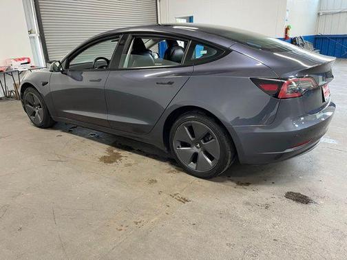 Midnight Silver Metallic 2023 Tesla Model 3 Base
