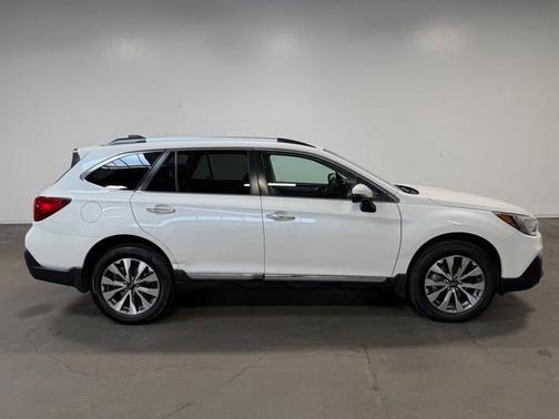 2019 Subaru Outback 3.6R Touring