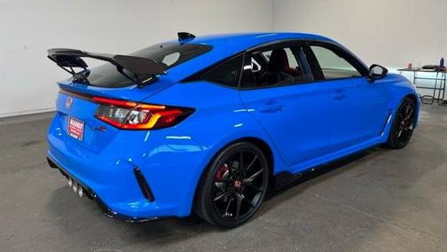 2023 Honda Civic Type R Base