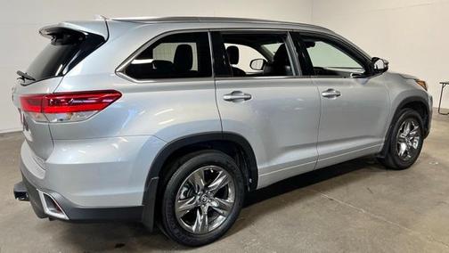 2018 Toyota Highlander Limited Platinum