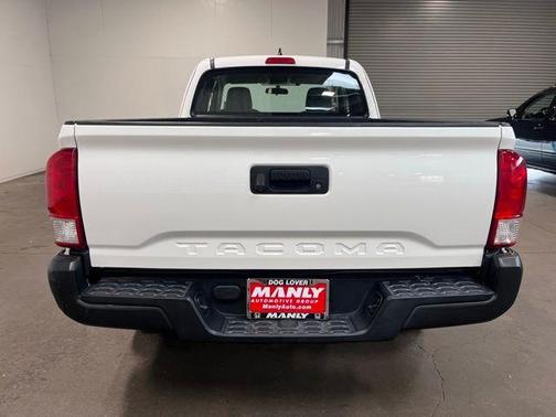 2017 Toyota Tacoma SR