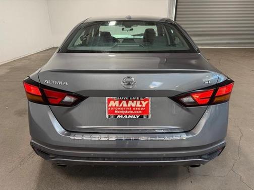 2022 Nissan Altima 2.5 SL