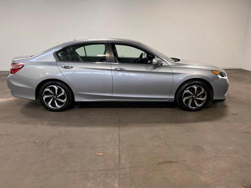 2017 Honda Accord EX w/Honda Sensing