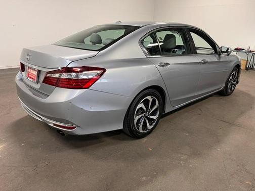 2017 Honda Accord EX w/Honda Sensing