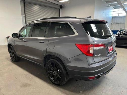 Gray 2022 Honda Pilot Special Edition