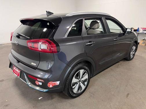 2018 Kia Niro Plug-In Hybrid EX Premium