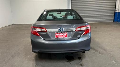 2014 Toyota Camry Hybrid XLE