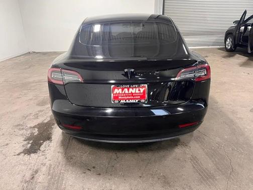 2019 Tesla Model 3 Mid Range