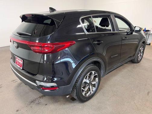 Black 2022 Kia Sportage LX