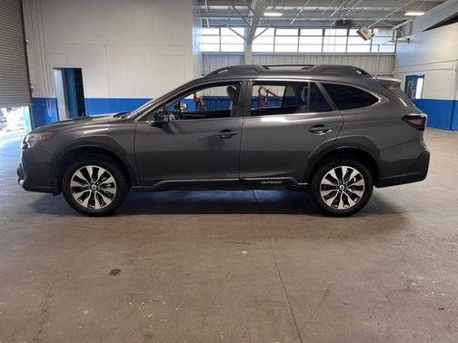 Magnetite Gray Metallic 2023 Subaru Outback Limited