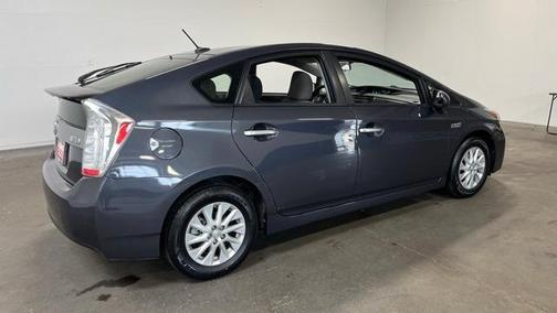 2013 Toyota Prius Plug-in Base